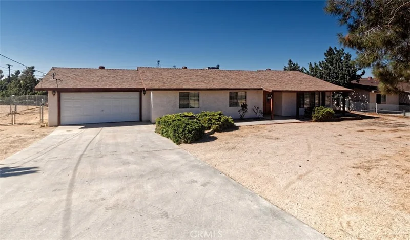 18554 Mecca, Hesperia, CA 92345