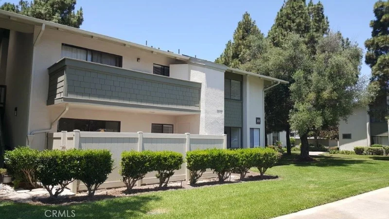 8777 Coral Springs Court 10C, Huntington Beach, CA 92646