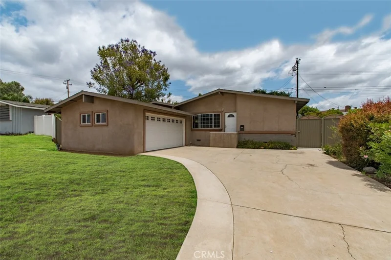 550 Colfax, La Habra, CA 90631