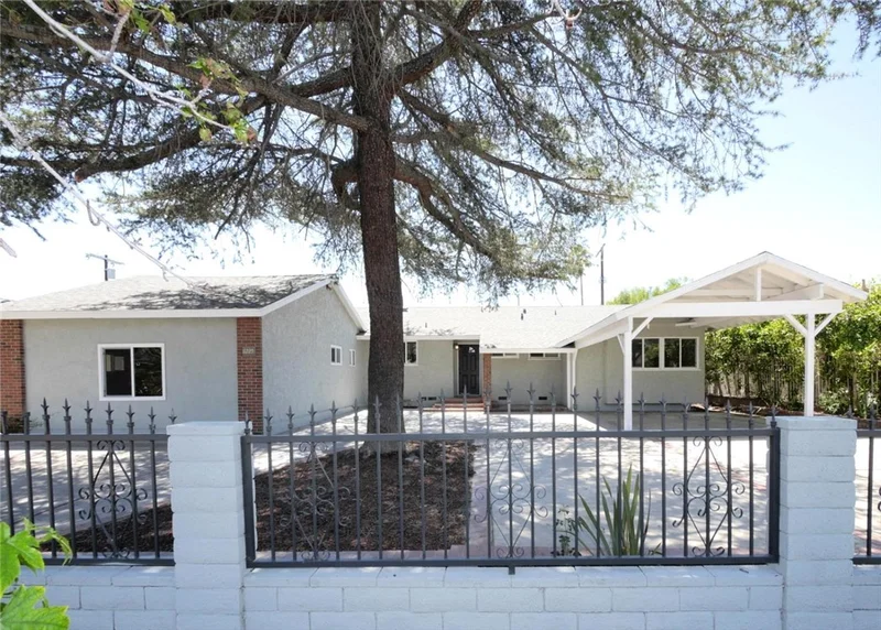 11225 Sproule, Pacoima, CA 91331