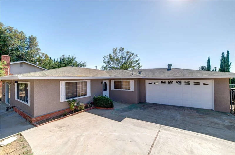 4512 Crestview, Norco, CA 92860