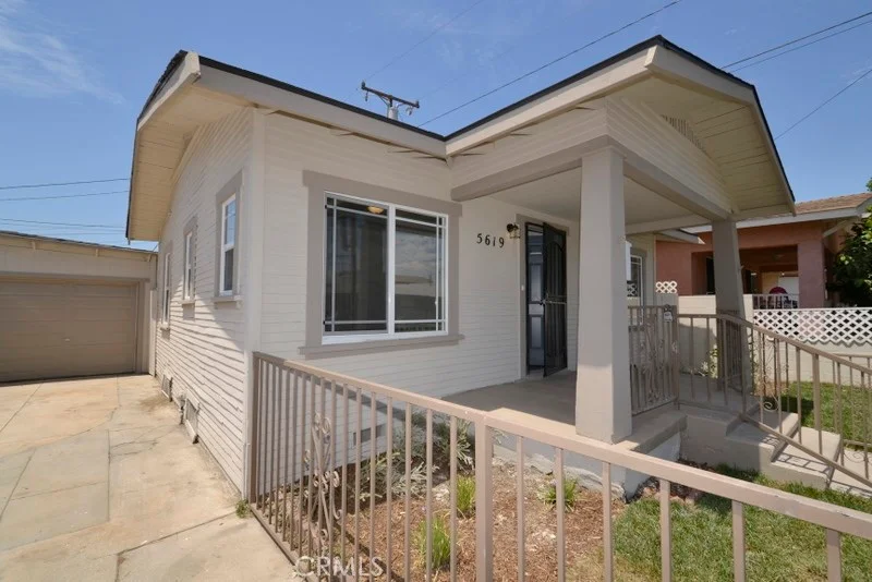 5619 Everett Avenue, Maywood, CA 90270