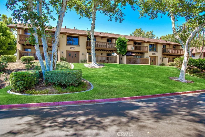 25809 Marguerite #104, Mission Viejo, CA 92692