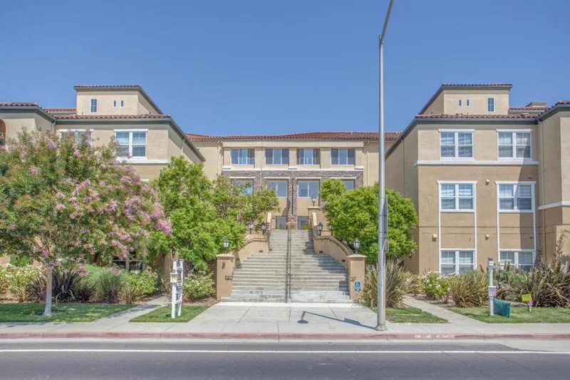 1883 Agnew #247, Santa Clara, CA 95054