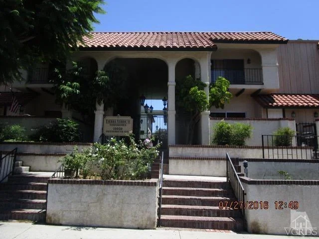 10030 Owensmouth #91, Chatsworth, CA 91311