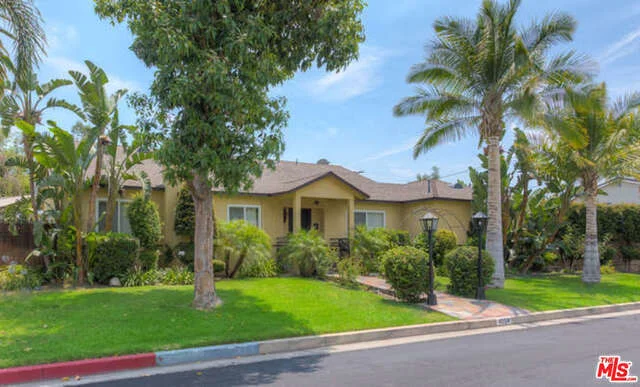 4554 Lennox, Sherman Oaks, CA 91423
