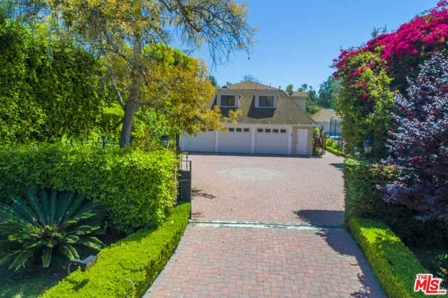10416 Sunset, Los Angeles, CA 90077