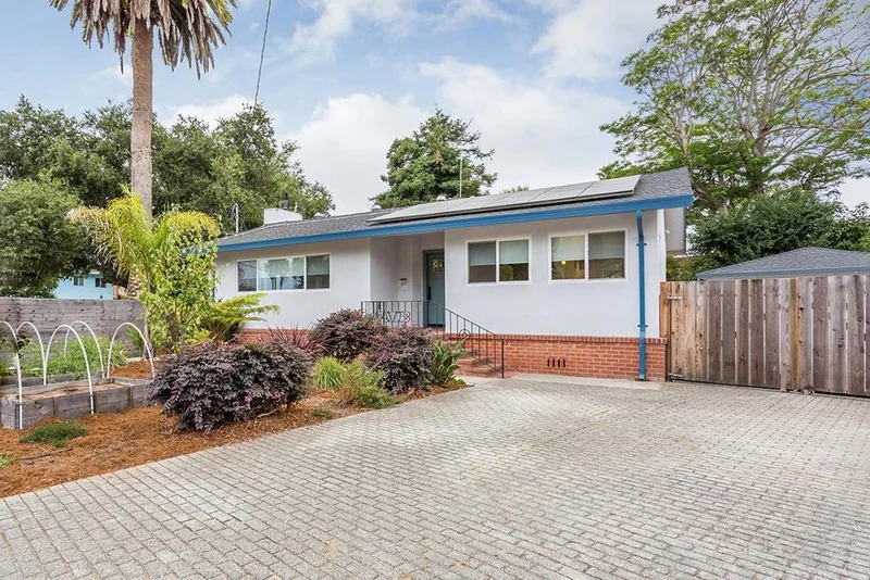 631 Riverside Avenue, Santa Cruz, CA 95060