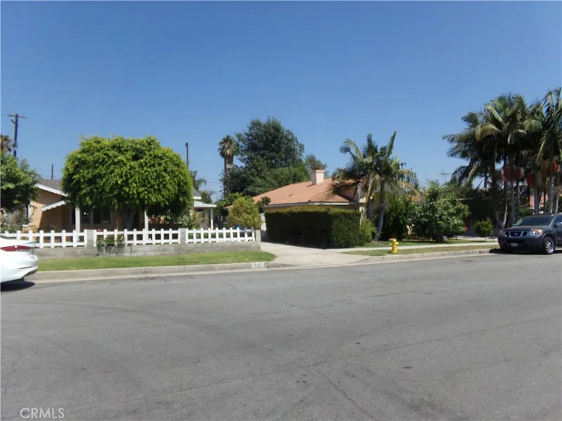 412 College, La Habra, CA 90631