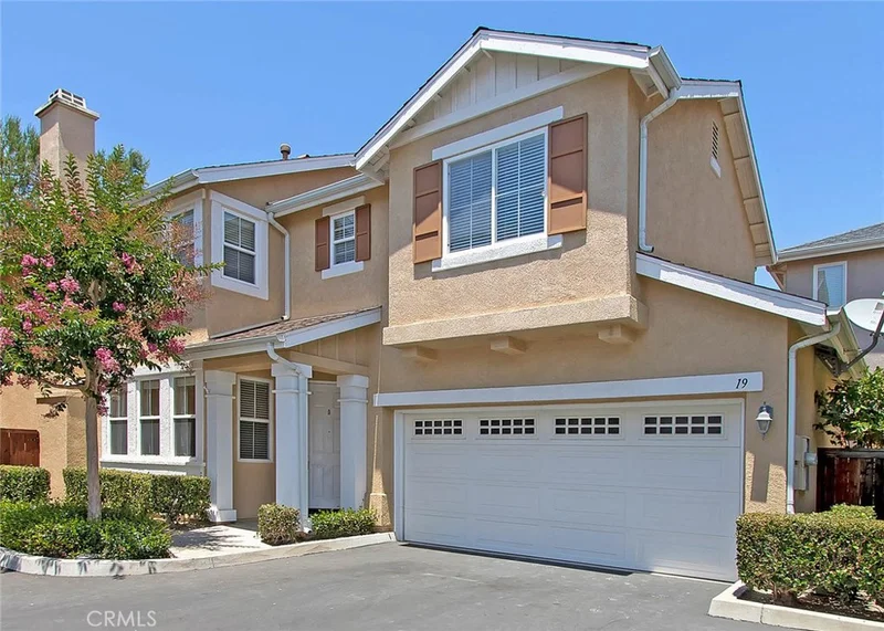 19 Rue Du Chateau, Aliso Viejo, CA 92656