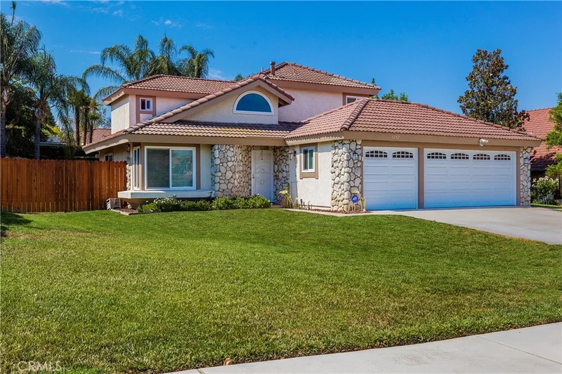 1252 Via Vista, Riverside, CA 92506