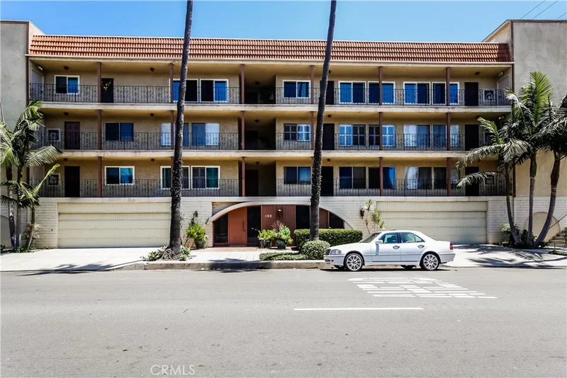 188 Temple #301, Long Beach, CA 90803