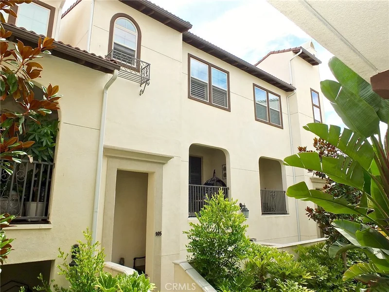 1865 Orizaba #105, Signal Hill, CA 90755