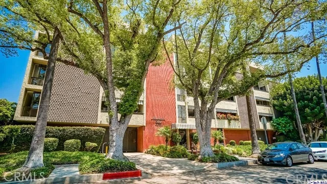 125 Mountain #115, Glendale, CA 91202