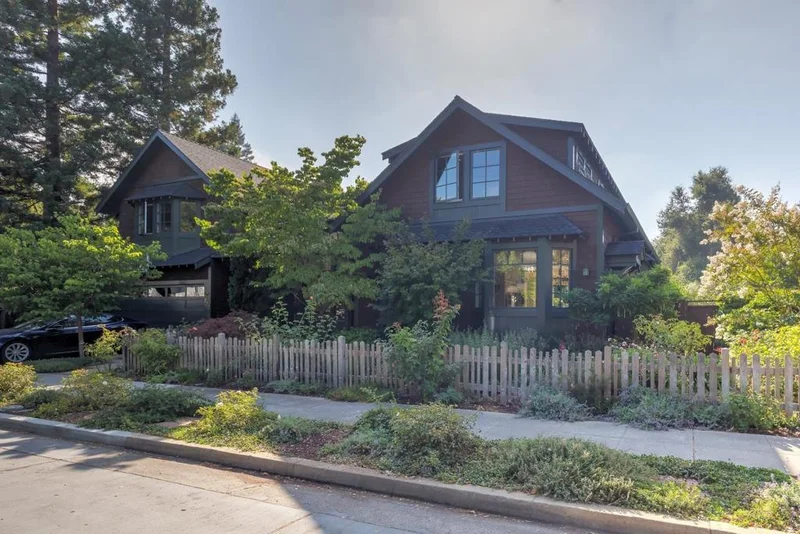 300 Lowell, Palo Alto, CA 94301