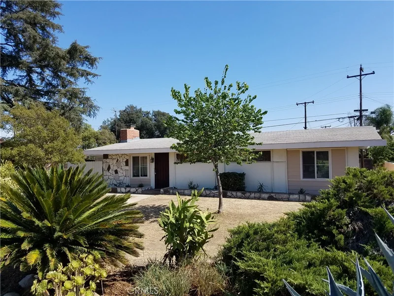 4575 Hawthorne, Montclair, CA 91763