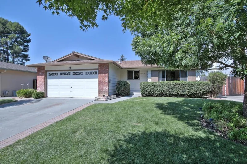 5472 Woodhurst, San Jose, CA 95123