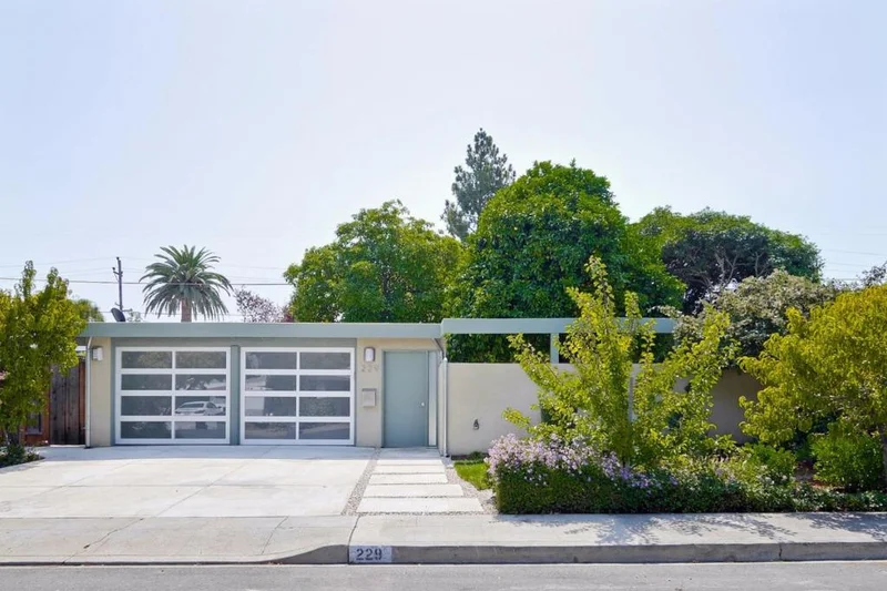 229 Hamilton, Mountain View, CA 94043