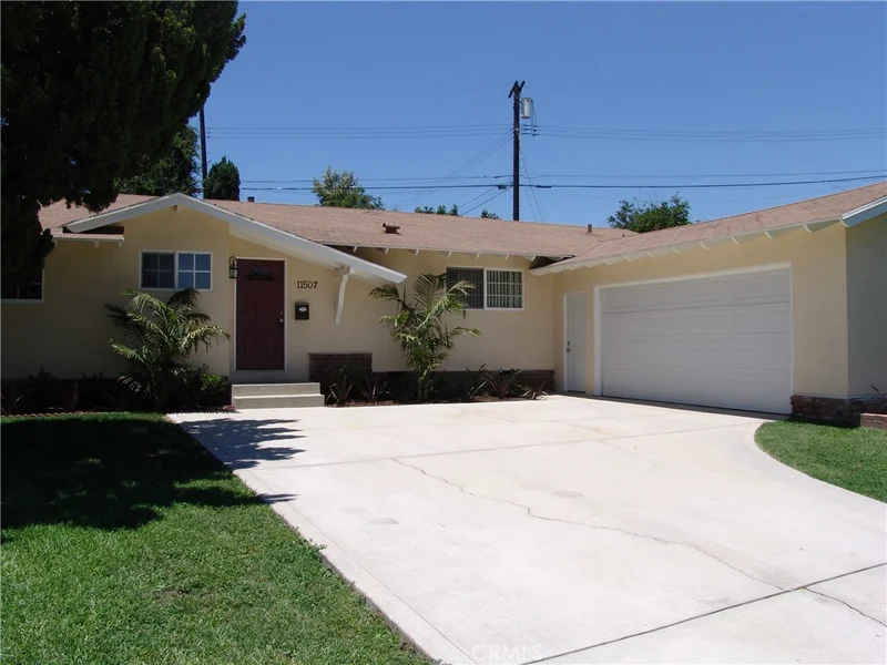 11507 Sophia, Granada Hills, CA 91344