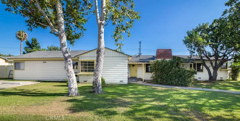 300 Collins, Orange, CA 92867
