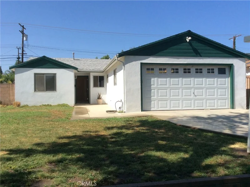 22657 Burton, West Hills, CA 91304