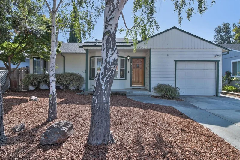 622 Robin, Santa Clara, CA 95050