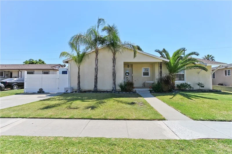 7960 La Fiesta, Buena Park, CA 90620