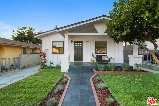 2687 Carleton, Los Angeles, CA 90065