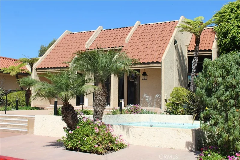 910 Palo Verde, Long Beach, CA 90815