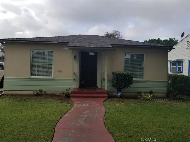 434 Osgood, Long Beach, CA 90805
