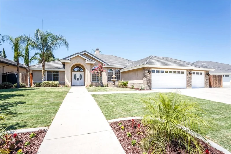 11710 Harvick Avenue, Bakersfield, CA 93312