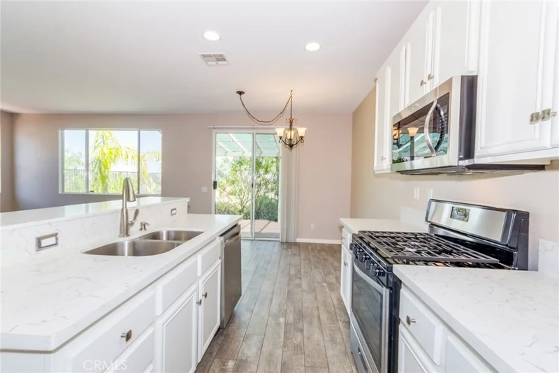 29364 Morning Dove Court, Lake Elsinore, CA 92530
