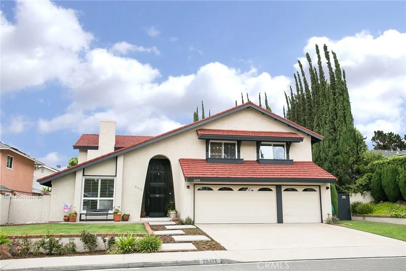25375 Maximus, Mission Viejo, CA 92691