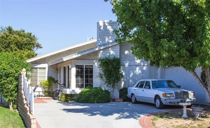 25830 Nashua, Valencia, CA 91355