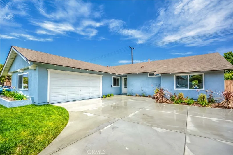 9051 Veronica, Huntington Beach, CA 92646