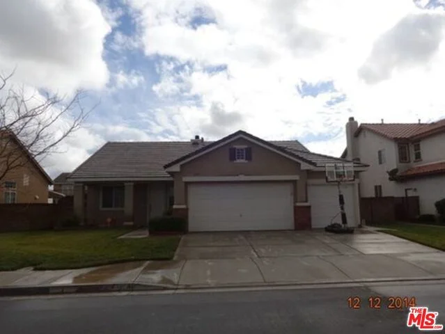 4132 Avenue J3, Lancaster, CA 93536