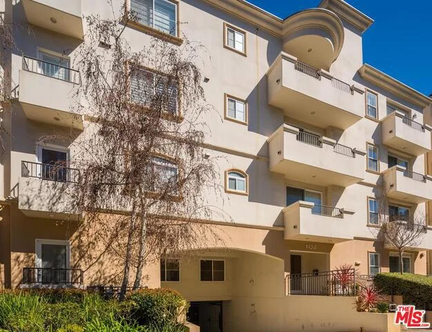 1158 Wellesley #102, Los Angeles, CA 90049