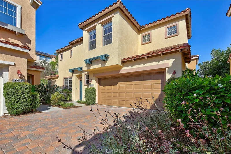 90 Las Flores, Aliso Viejo, CA 92656