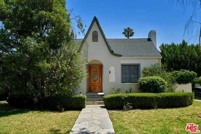 2254 Camden, Los Angeles, CA 90064