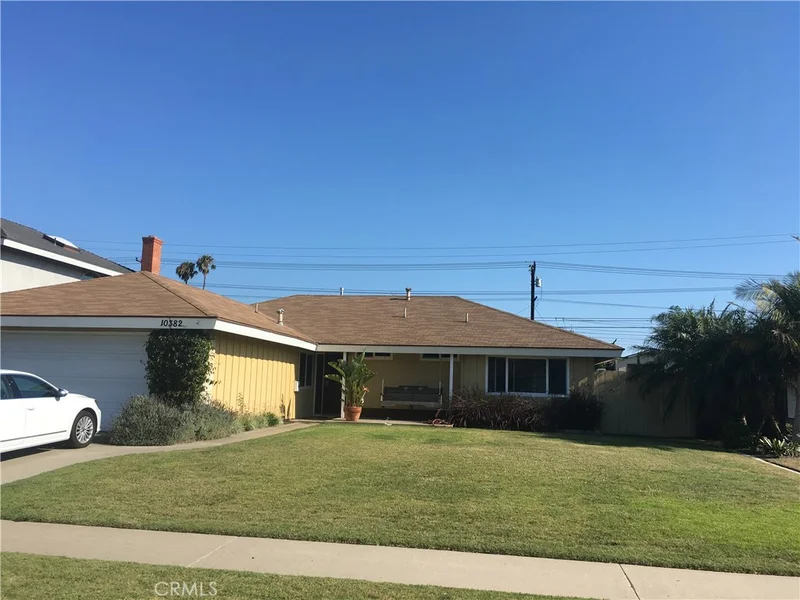 10382 Christmas, Huntington Beach, CA 92646