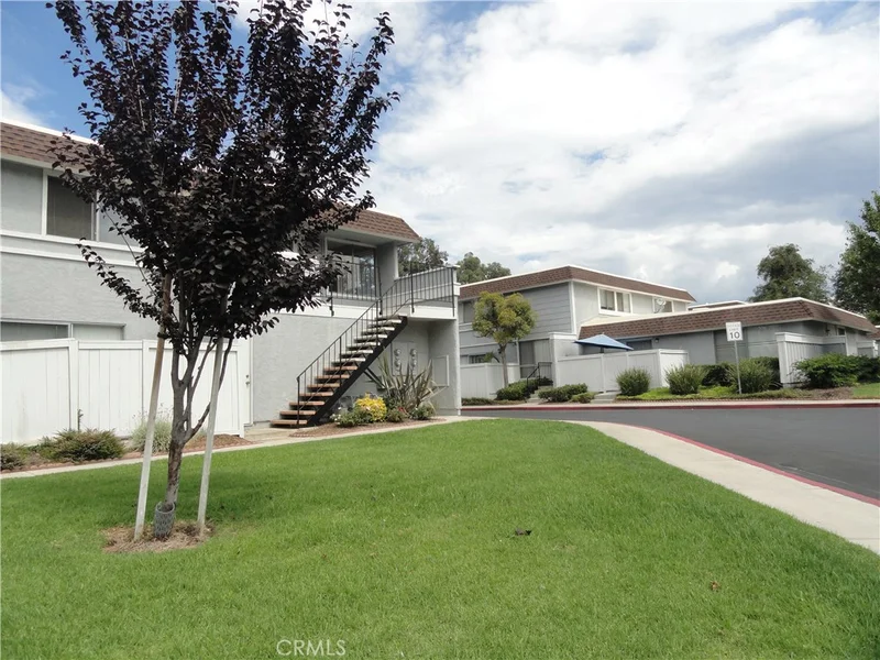 25987 Via Pera, Mission Viejo, CA 92691