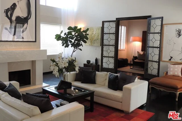8455 Fountain #509, West Hollywood, CA 90069