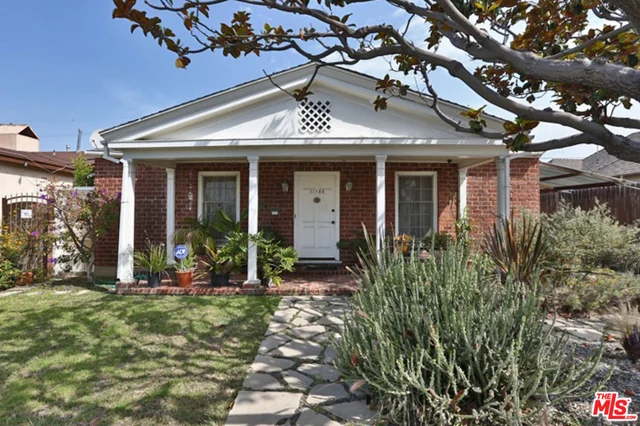 11729 Tennessee, Los Angeles, CA 90064