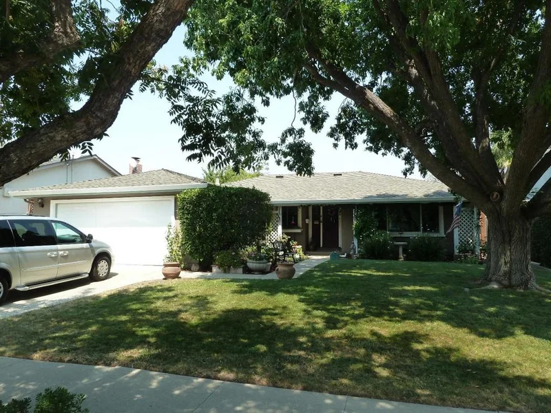 857 Foothill, San Jose, CA 95123