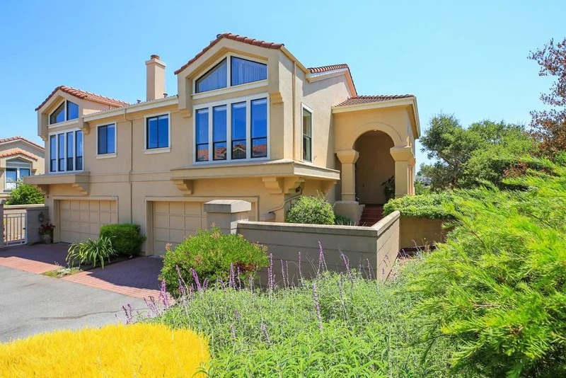 3 Mayflower, San Carlos, CA 94070