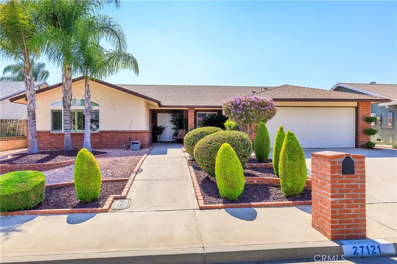 27121 Howard, Menifee, CA 92586