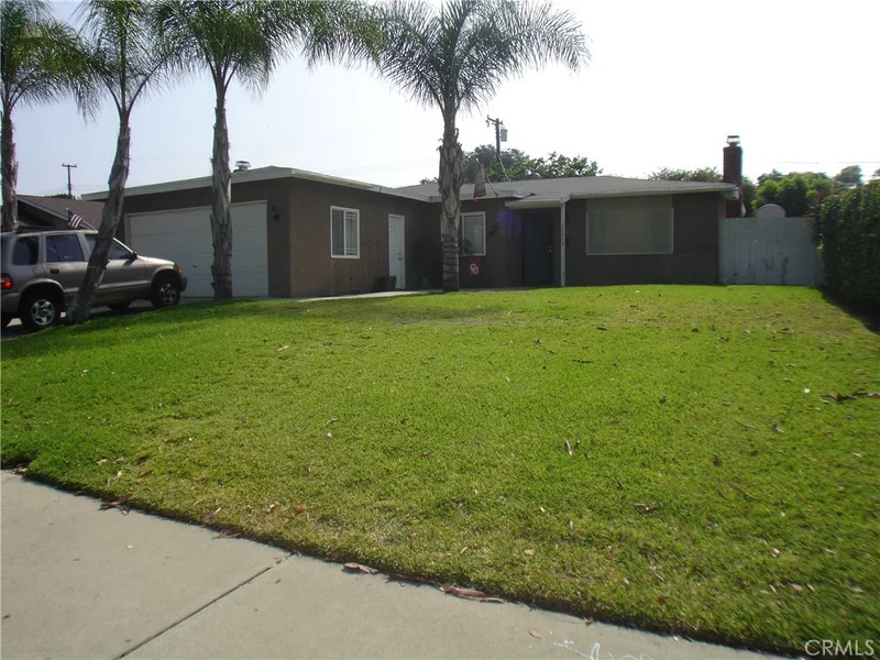 10215 Fremont, Montclair, CA 91763