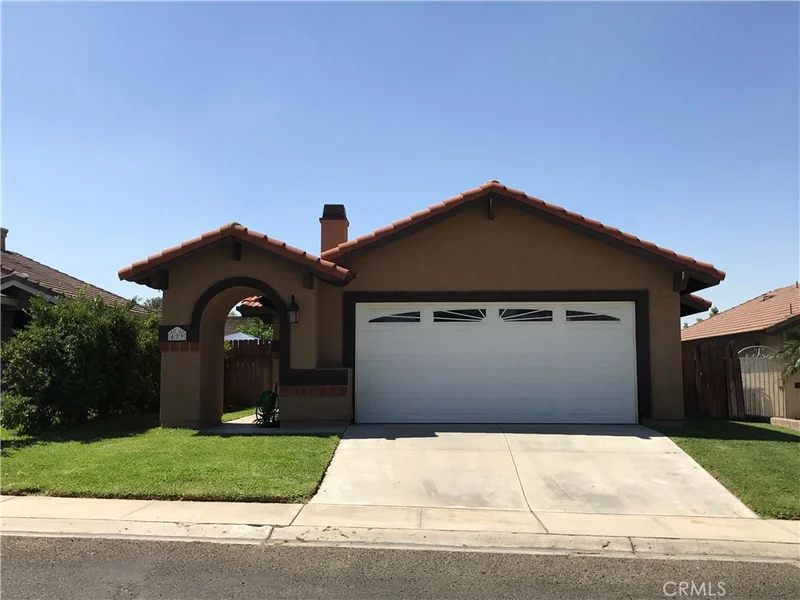 429 James, Rialto, CA 92376