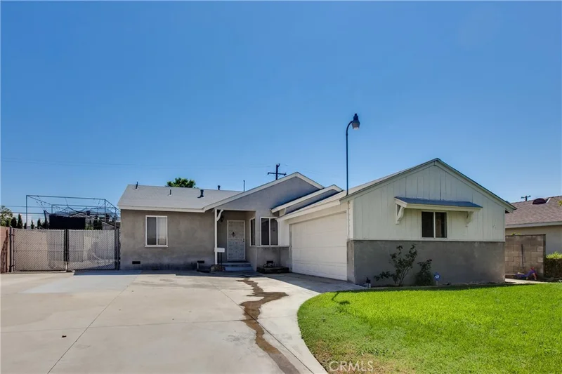 10017 Pradera, Montclair, CA 91763