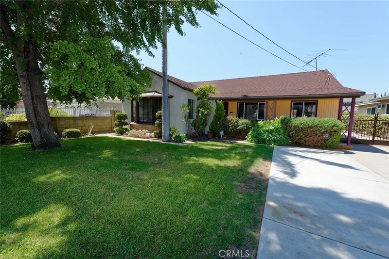 1135 Gladys, San Gabriel, CA 91776